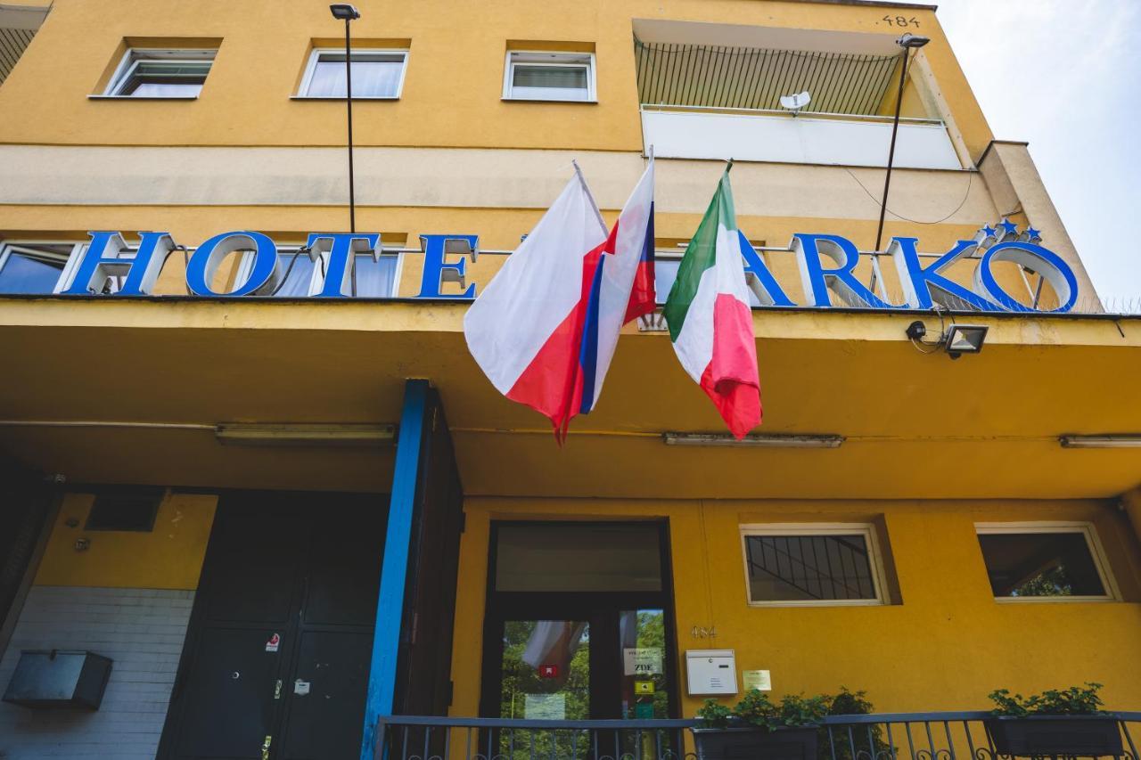 פראג Hotel Arko מראה חיצוני תמונה